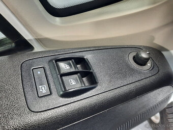 Peugeot Boxer 2,2 HDi - L2H2 - 9 Miestny - 9