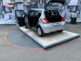 Suzuki Swift 1.2i, 69KW, 4x4 - 9