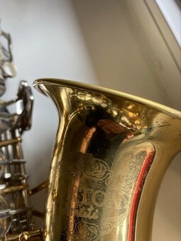 alt saxofón CORTON Amati-zľava  - 9