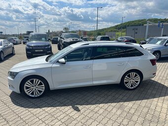 Škoda Superb Combi 2.0 TDi Style DSG - 9