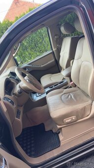Nissan Pathfinder 2.5 dCI Automat 7-miestny - 9