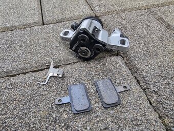 Mechanicky brzdovy strmen Shimano + packa - 9