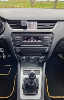 Škoda Octavia 1.6 TDI 77KW/105 koní R.V.04/2014 - 9