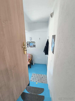 ‼️RODINNÝ DOM - S KRÁSNYM POZEMKOM NA PREDAJ, BYSTRIČANY - - 9