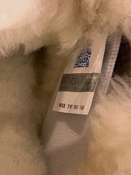 UGG lowmel sand 38 - 9