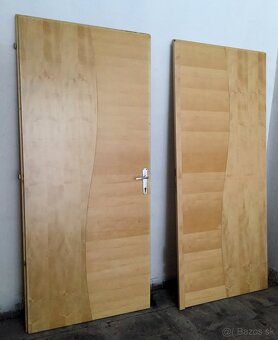 Dvere použité aj nové. - 9