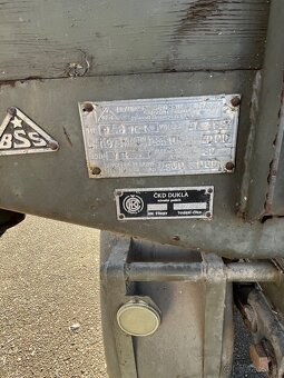 Vlečka traktorová podvozek - 9