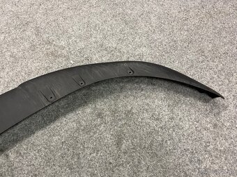 Porsche Taycan spojler nárazníka 9J1807541 - 9