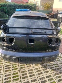 Seat Leon 1,9 TDi prvej generácie predám diely - 9