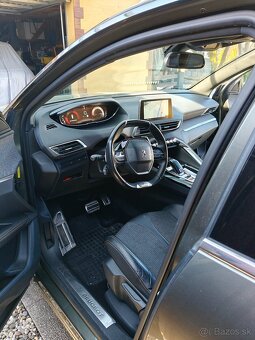 Peugeot 5008 GT AT - 9