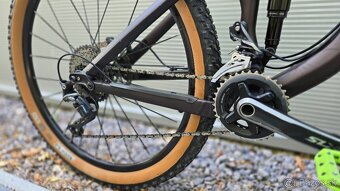 Canyon Neuron Al 7.9 - 9