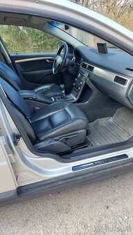 Predám VOLVO V70. - 9