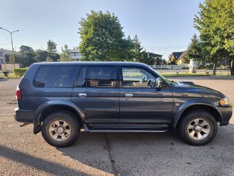 Mitsubishi Pajero Sport - 9