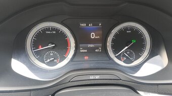 Skoda Karoq 1.5 TSI DSG Style - 9