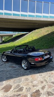 Mazda MX5 NBFL 1.6 - 9