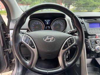 Hyundai i30 1.4i MPI Comfort, 73 kW, 61 700 km, 1. majiteľ, - 9
