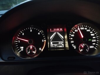 Volkswagen Passat Variant B7 2.0tdi DSG - 9