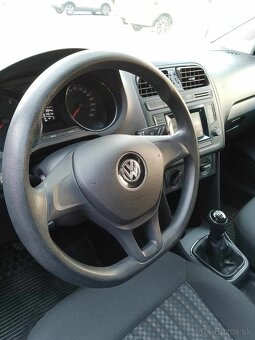 Predám vw Polo 1.0 BMT 55kw ,benzín rok v.2015 ,62tis.km - 9