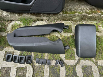 Sedadlá + tapacíre (čierna koža) Audi A6 C7 - 9