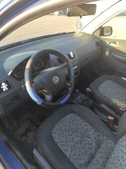 Škoda Fabia 1.2 HTP 47kW - 9