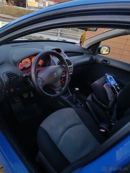 Peugeot 206 - 9