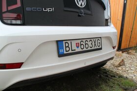 Predám Volkswagen Up 1.0 EcoFuel 68k eco high up - 9