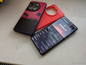 Oneplus 12 16/512GB 5G Flowy Emerald - 9