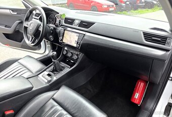 ŠKODA SUPERB COMBI 2.0 CRTDI 110KW r.v.2016 XENPN ,NAVI... - 9