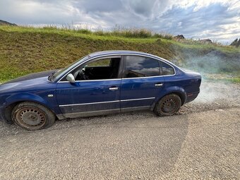 Volkswagen Passat 2.5 tdi a 1.9 tdi Rozpredam na náhradné - 9