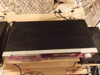 Kazetovy deck Hitachi - 9