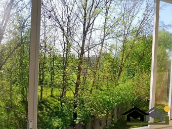 PRENÁJOM ZARIADENÉHO 1 IZBOVÉHO BYTU S BALKÓNOM NA CHRENOVEJ - 9