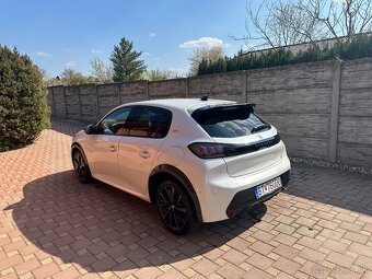 2021 Peugeot 208 GT - 9