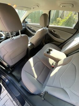 Predám Hyundai i30 1.5 DPI Family, 2021, 44 800 km, záruka, - 9