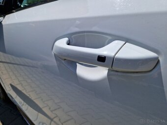 Kia ProCeed 1.5 T-GDi GT-Line A/T - 9