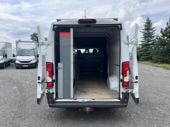 Prodám Fiat Ducato 2.3MJT,110kw. 5míst. Střešní příčníky. TZ - 9
