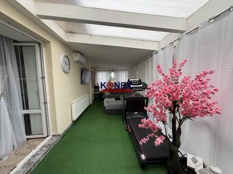 NA PREDAJ – Priestranný poschodový rodinný dom HRAŇ - 9