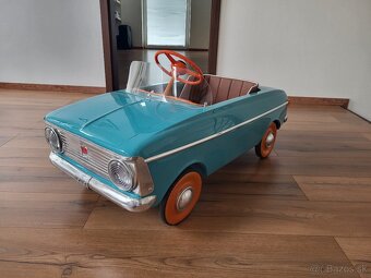 Šlapacie autíčko moskvič - 9