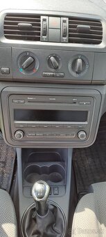 Škoda Roomster 1,2 TSI - 9