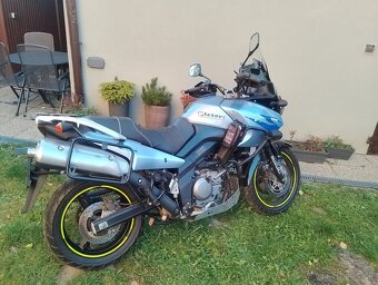 Suzuki Vstrom 650 DL - 9