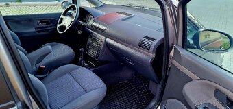 Volkswagen Sharan 1.9 Tdi 85Kw RV 2009 265.000km HIGH-LINE - 9