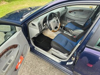 Volvo V40 1.8i Benzín + LPG (85kW - 116PS) - 9
