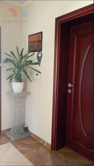 Novinka Rodinný dom s bazénom v lukratívnej lokalite - Nitr - 9