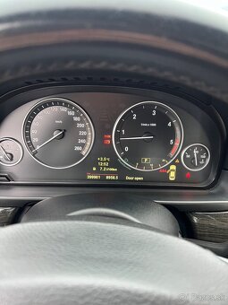 BMW 5 F10 530d, 180 kW, r. 2010 - 9