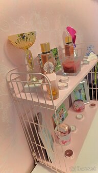 Ružový písací stôl - 9