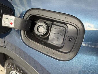 Ford Kuga 2.5 Duratec PHEV 225k Titanium X CVT
- 9