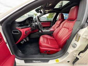 MASERATI QUATTROPORTE GRANSPORT 3.0 V6 SQ4 - 9