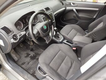 ŠKODA OCTAVIA 1.6 TDI 77KW 2013 - 9