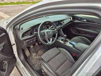 Opel Insignia 2019 Po velkom servise za 3 tisíc, Top výbava - 9
