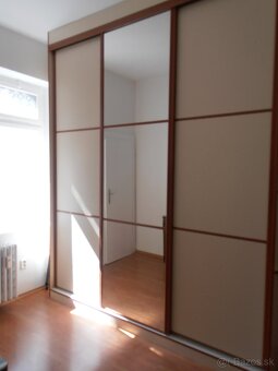 Prenájom veľký 2 izb. byt, Staré Mesto - 9