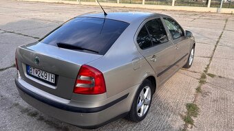 Škoda Octavia - 9